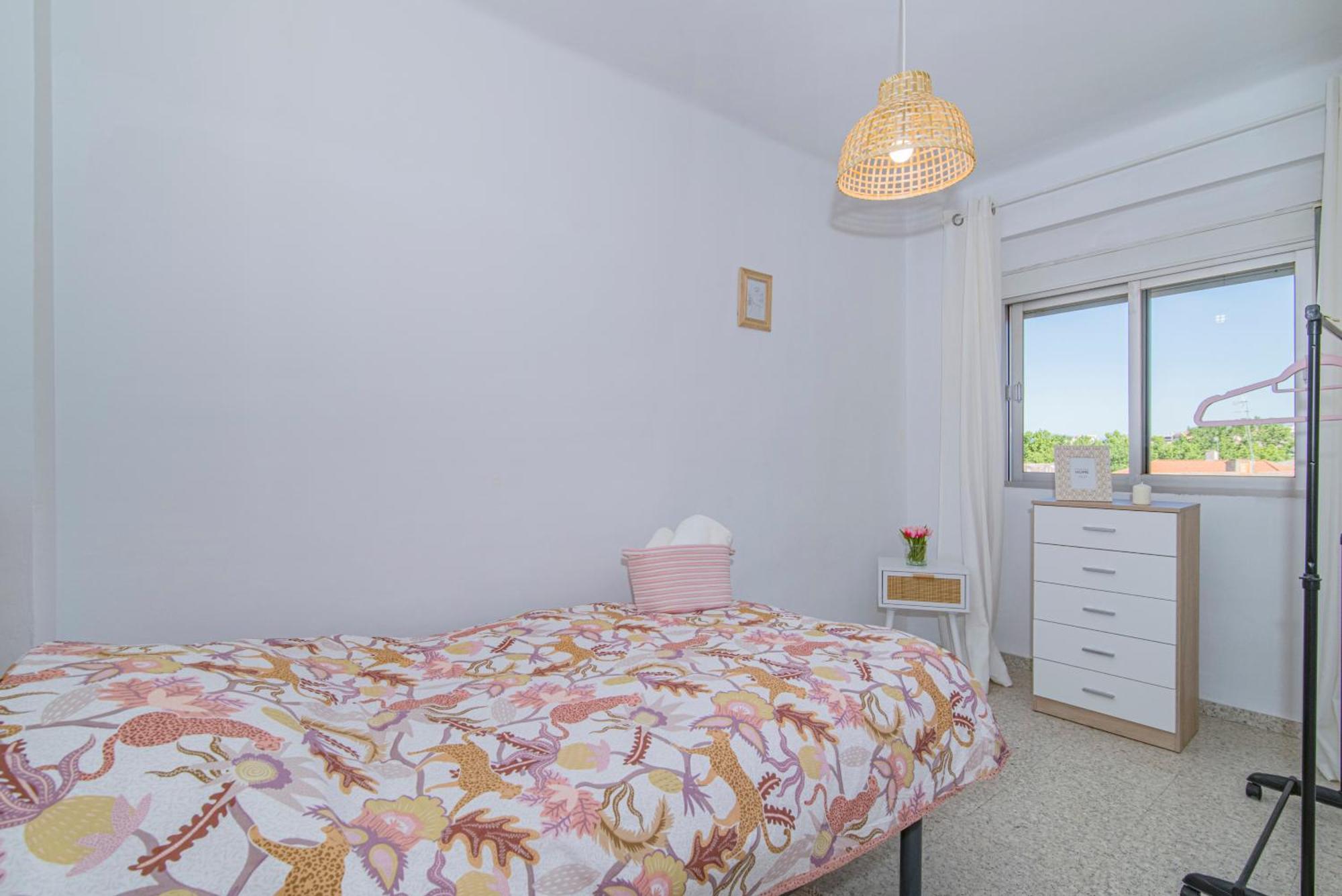Delfin Retreat Con Terraza Junto A Parada De Metro Granada Dış mekan fotoğraf